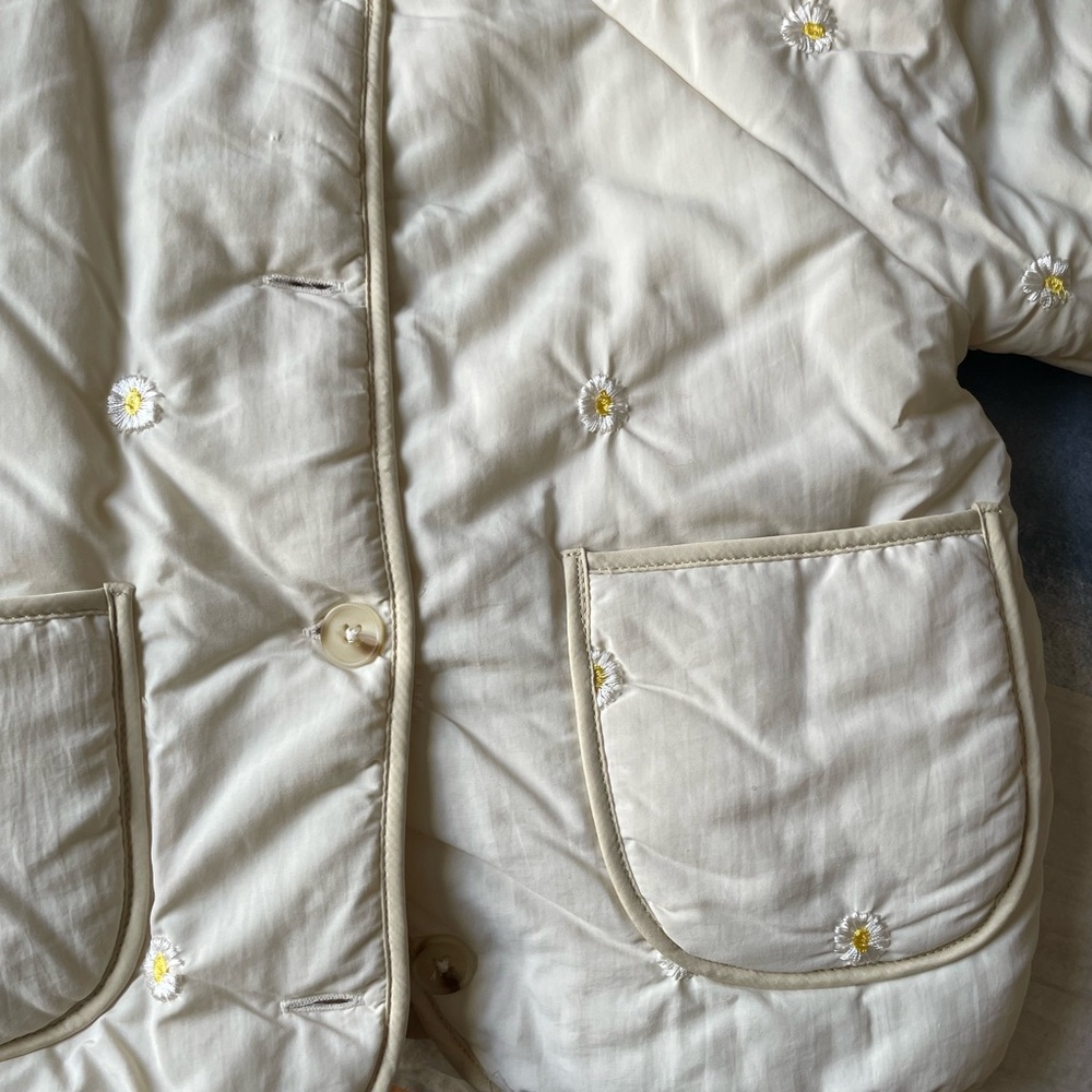 Zara Kids Cream Quilted water repellent Jacket with flowers embroidered - Picture 4 of 8